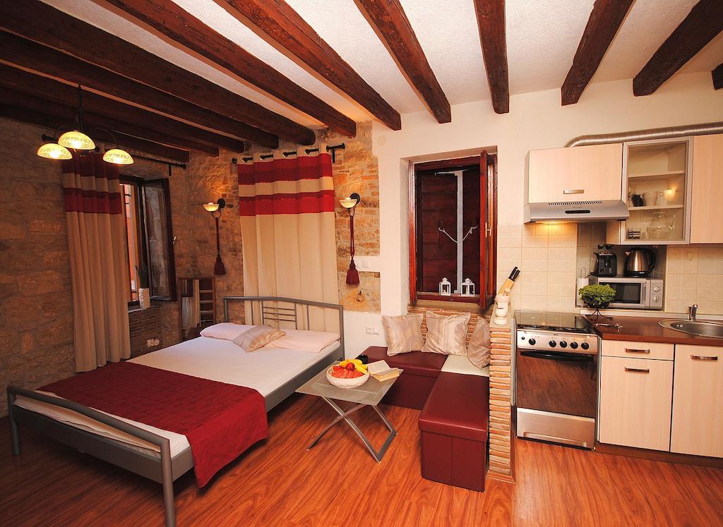Guesthouse Ancient Stone Rovinj Rom bilde