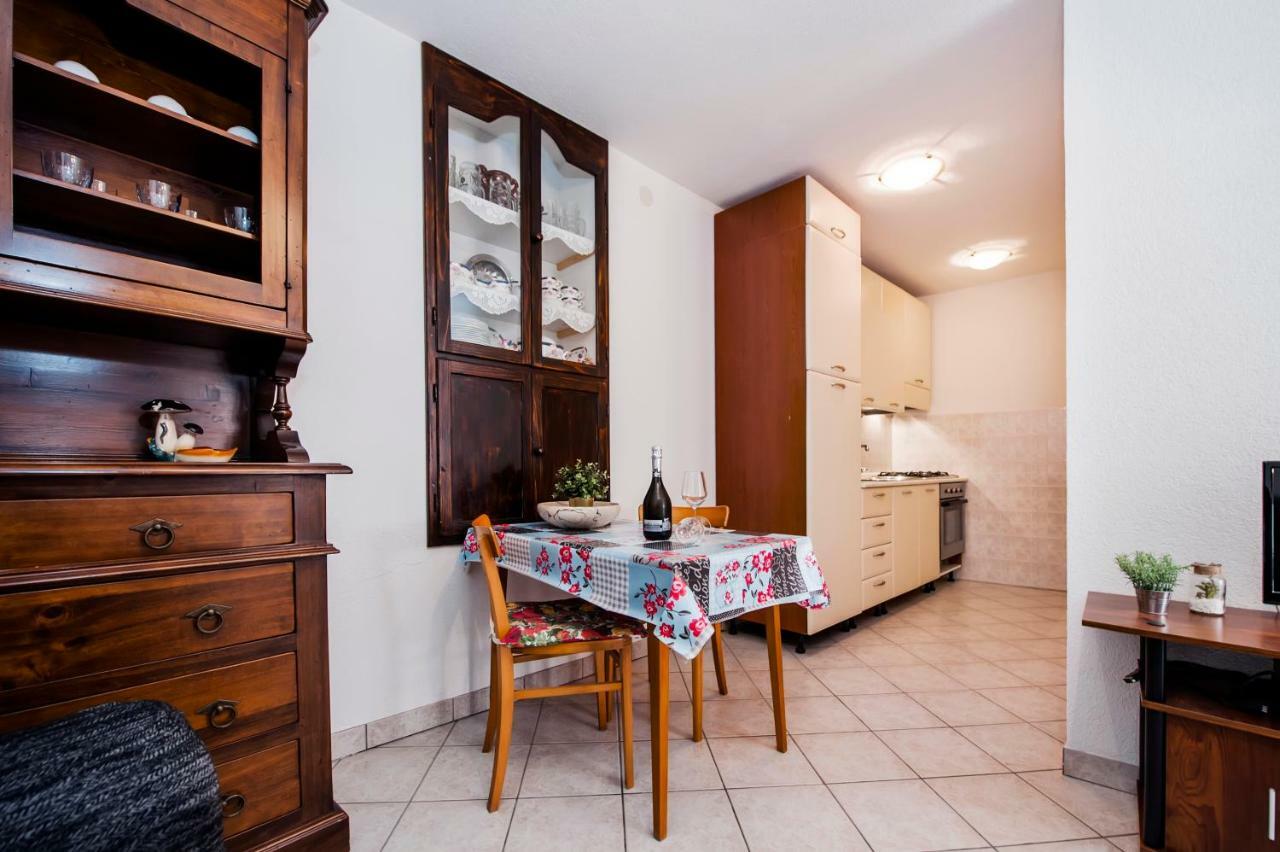 Guesthouse Ancient Stone Rovinj Eksteriør bilde