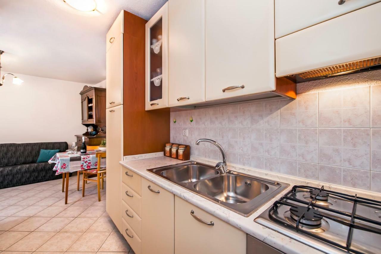 Guesthouse Ancient Stone Rovinj Eksteriør bilde